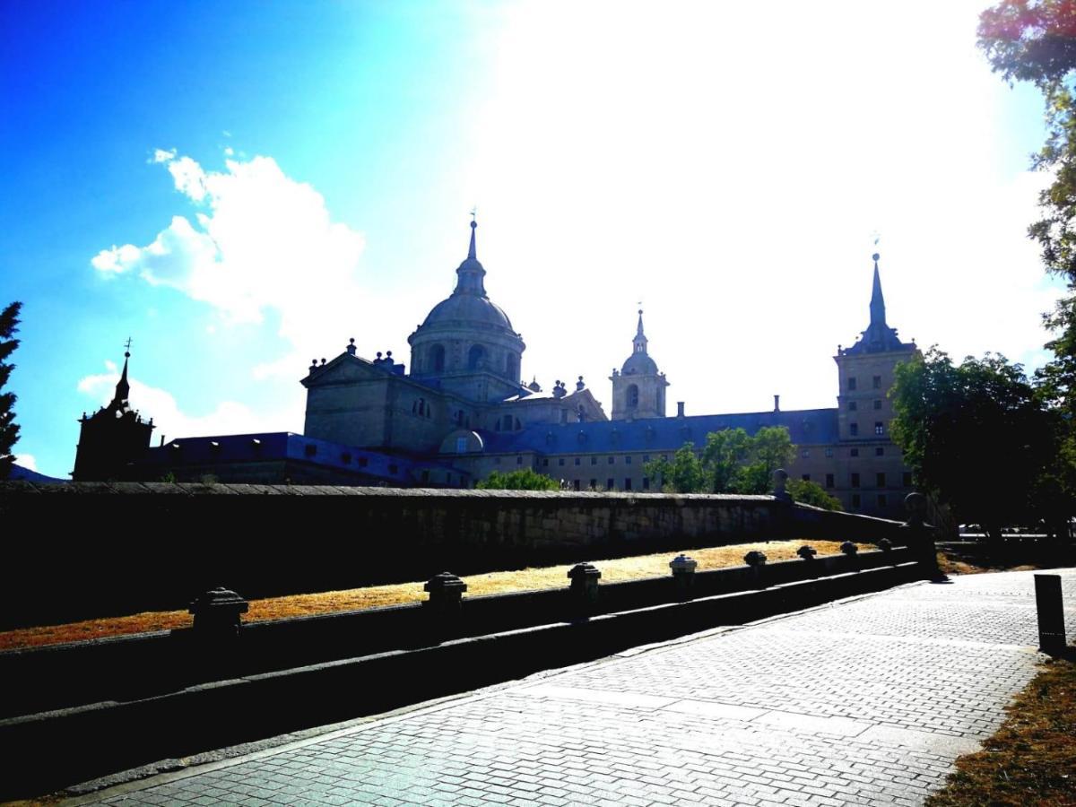 El Rincon De Tus Suenos Villa El Espinar Bagian luar foto